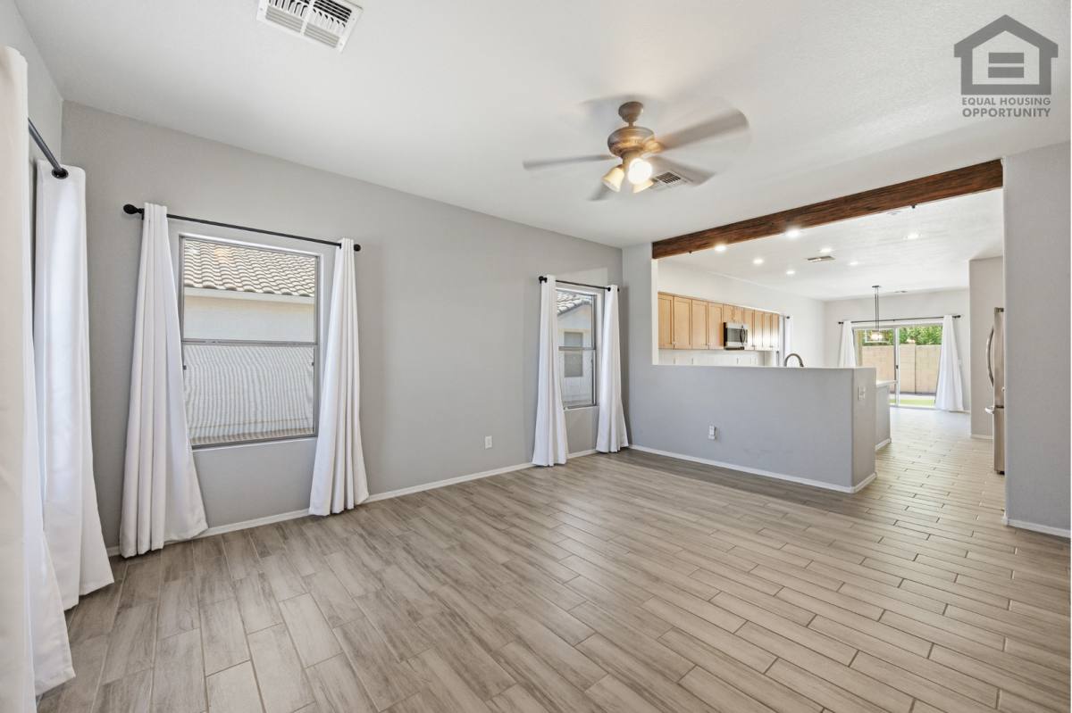 House for rent at 1328 S Bridgegate Dr, Gilbert, AZ 85296