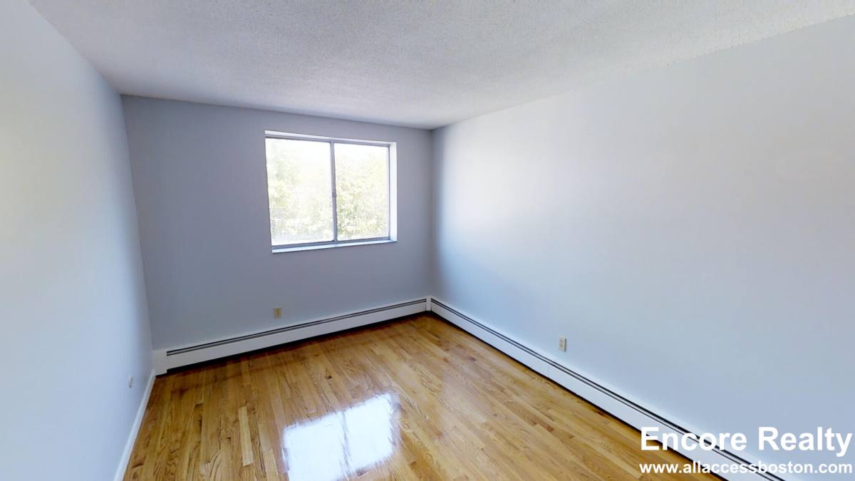 Apartment for rent at 14 Murdock St #2-5, Somerville, MA 02145