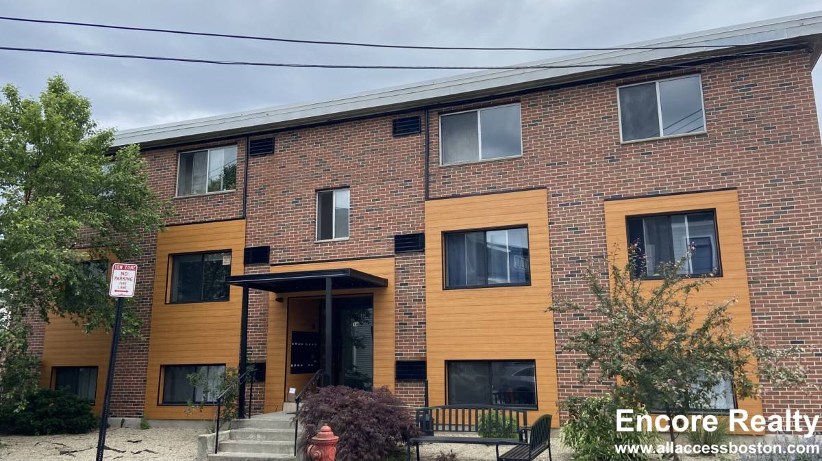 Apartment for rent at 14 Murdock St #2-5, Somerville, MA 02145