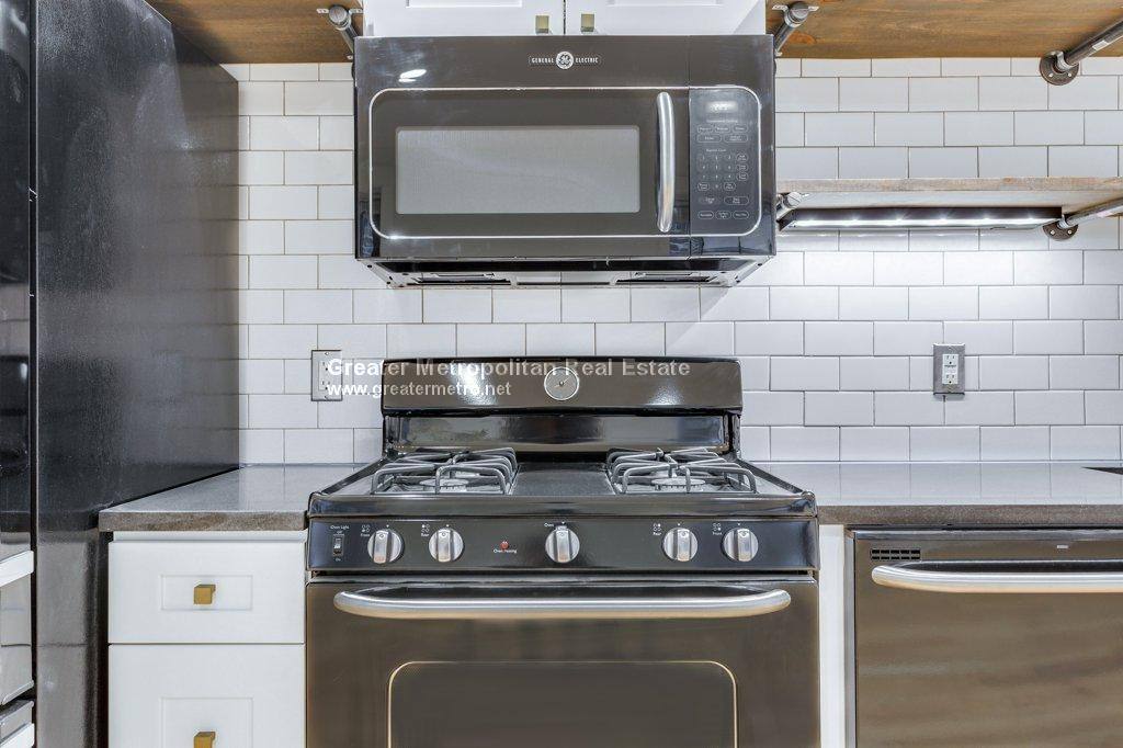 Apartment for rent at 280 N St #2, Boston, MA 02109