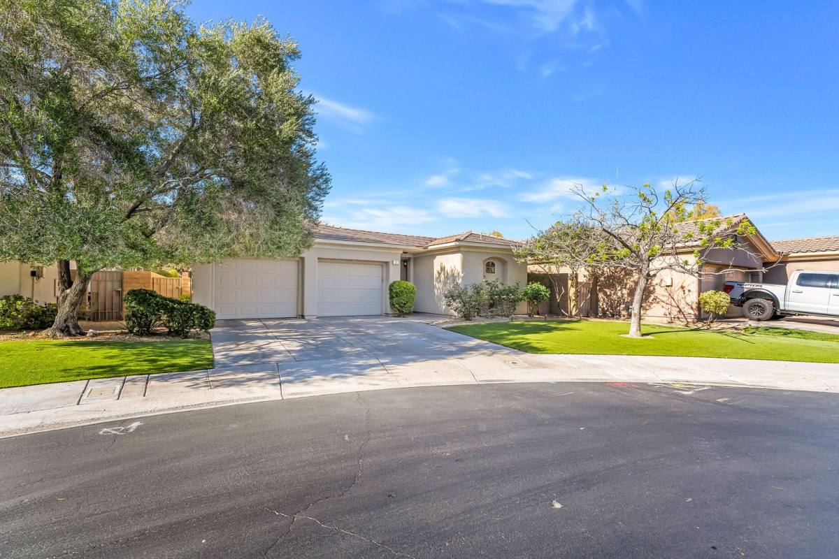 House for rent at 15 Hammock Dunes Court, Henderson, NV 89052