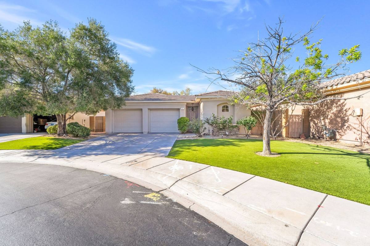 House for rent at 15 Hammock Dunes Court, Henderson, NV 89052