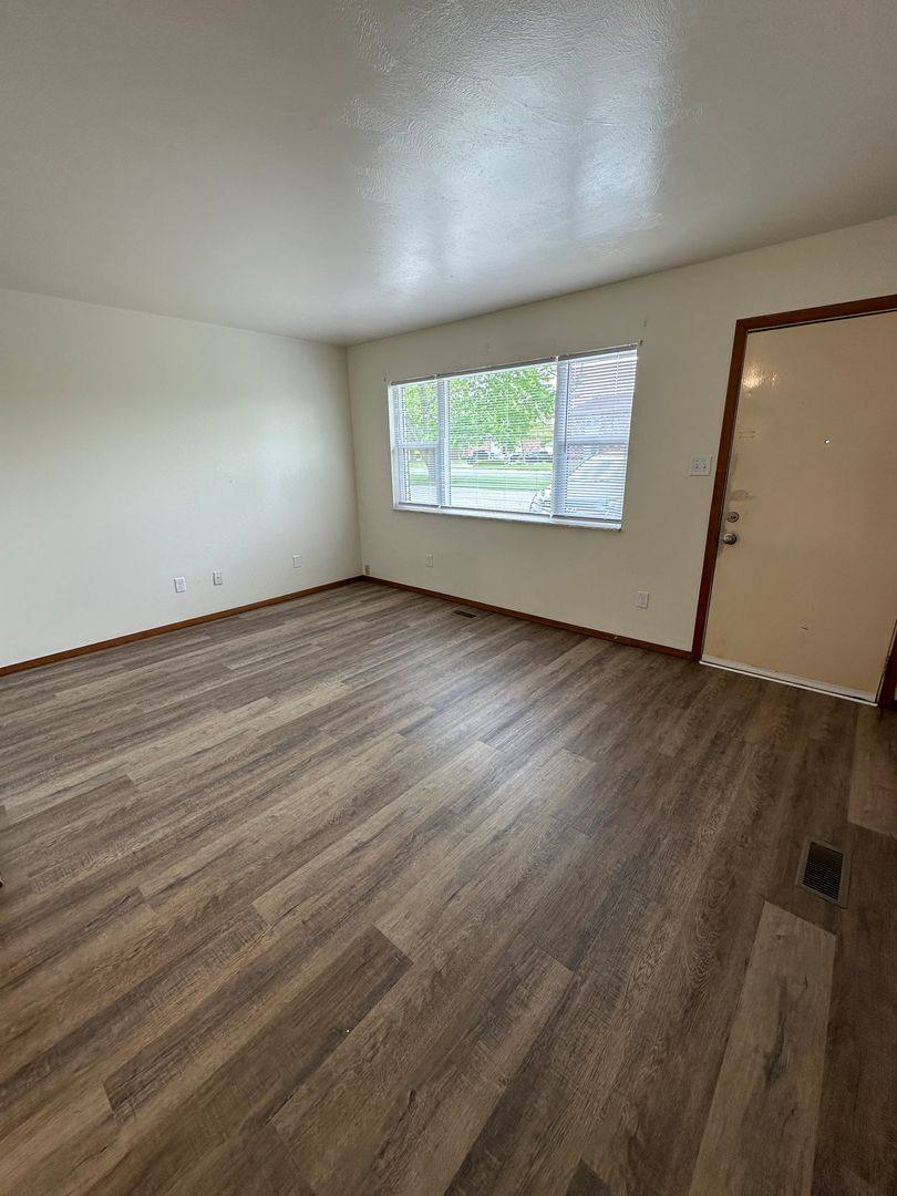 Apartment for rent at 1805 Westplains Dr, Goshen, IN 46526