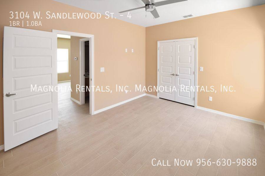 Apartment for rent at 3104 W Sandlewood St #4, Edinburg, TX 78539