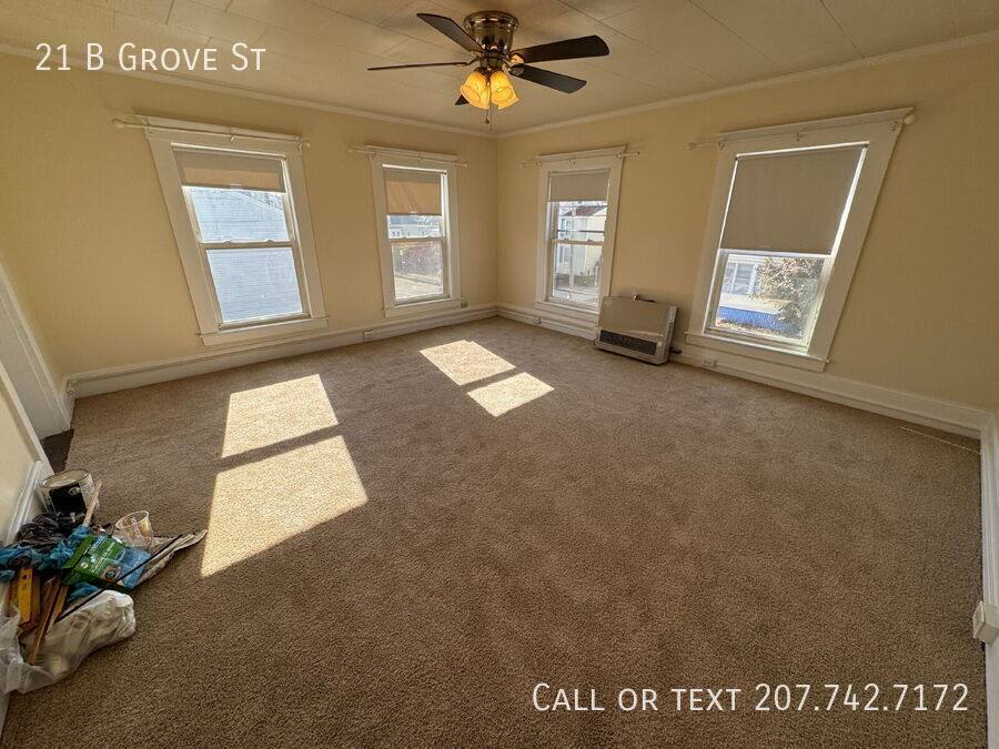 Apartment for rent at 21 B Grove St, Dover, NH 03820