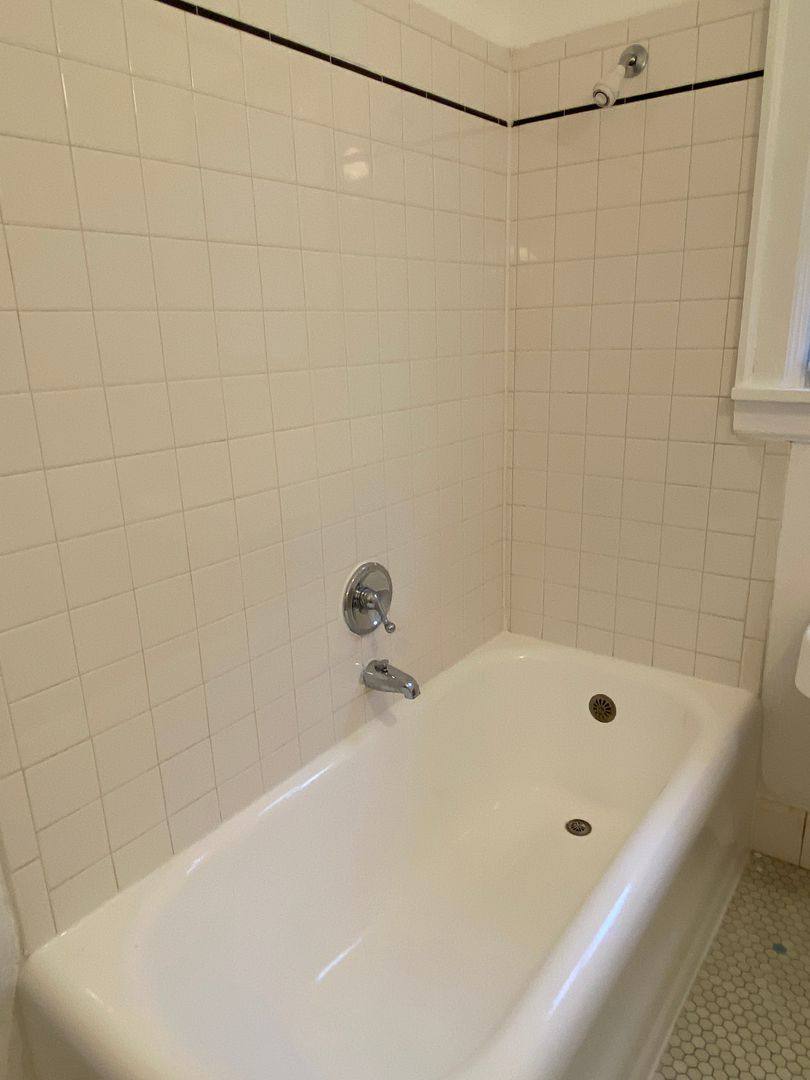 Apartment for rent at 2235 NW Johnson St, Portland, OR 97210