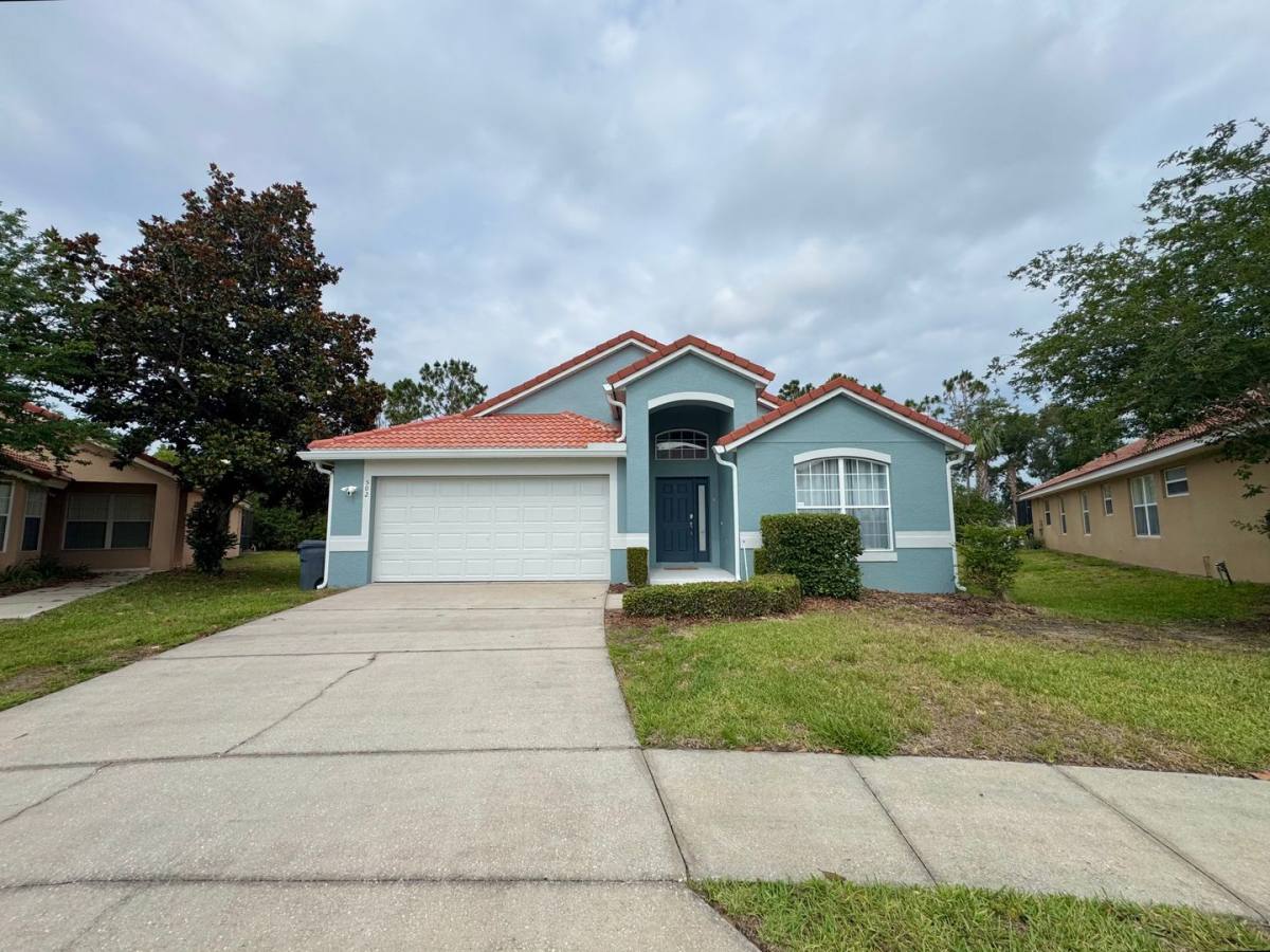 House for rent at 502 Viola Dr, Davenport, FL 33837