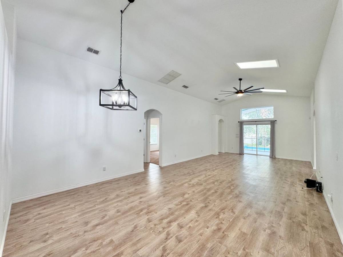 House for rent at 502 Viola Dr, Davenport, FL 33837