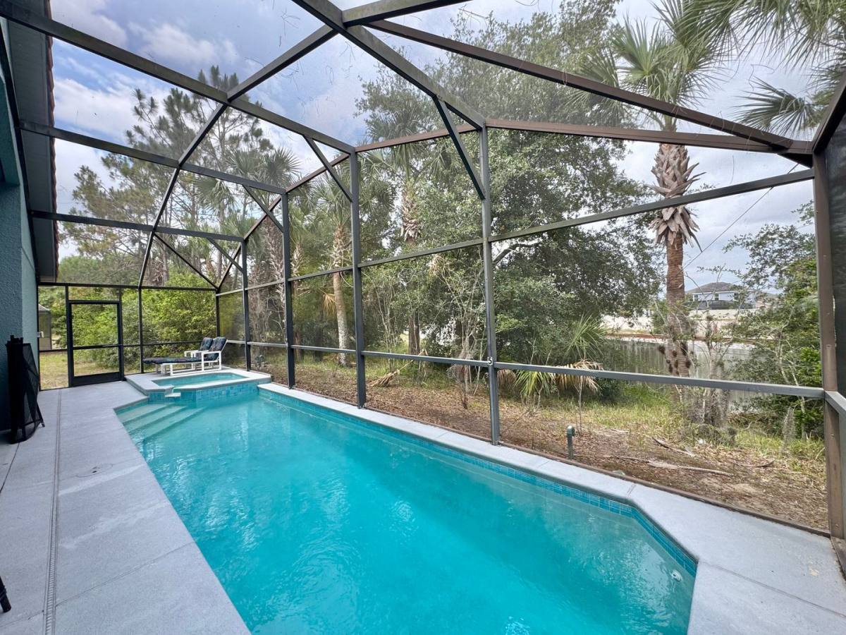 House for rent at 502 Viola Dr, Davenport, FL 33837