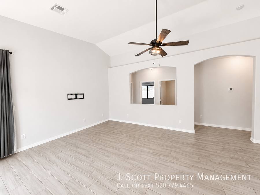 House for rent at 1207 W Carson Rd, Phoenix, AZ 85041