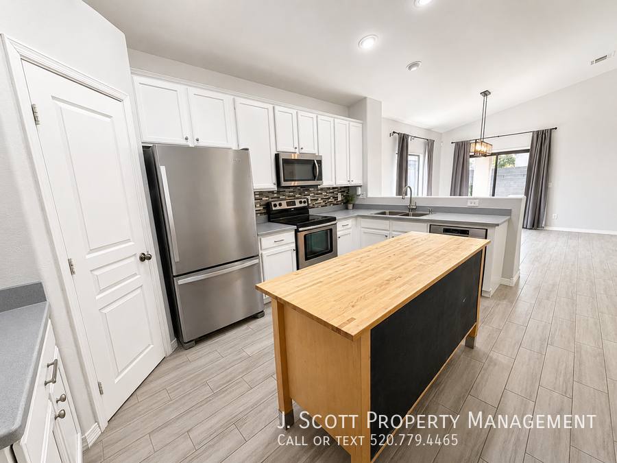House for rent at 1207 W Carson Rd, Phoenix, AZ 85041
