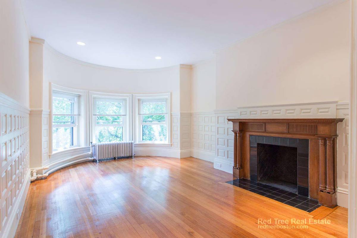 Apartment for rent at 379 Commonwealth Ave #6, Boston, MA 02115
