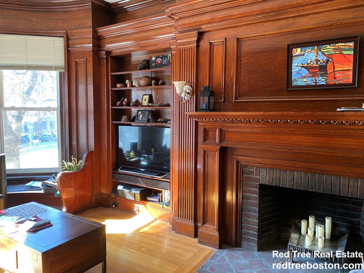 Apartment for rent at 379 Commonwealth Ave #6, Boston, MA 02115