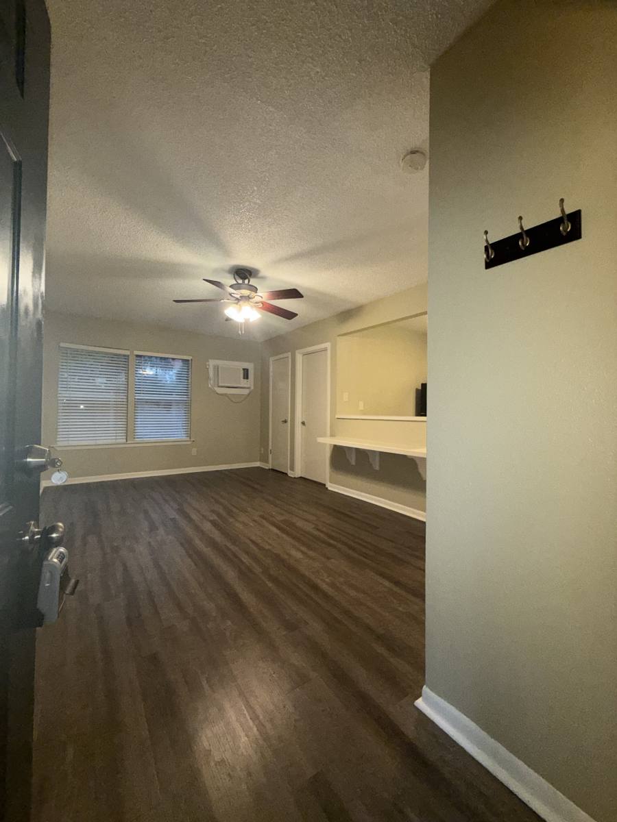 Condo for rent at 709 W 26th #4, Austin, TX 78705