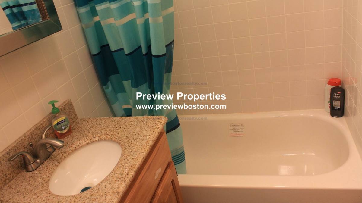 Apartment for rent at 127 Cedar St #3P, Roxbury, MA 02119