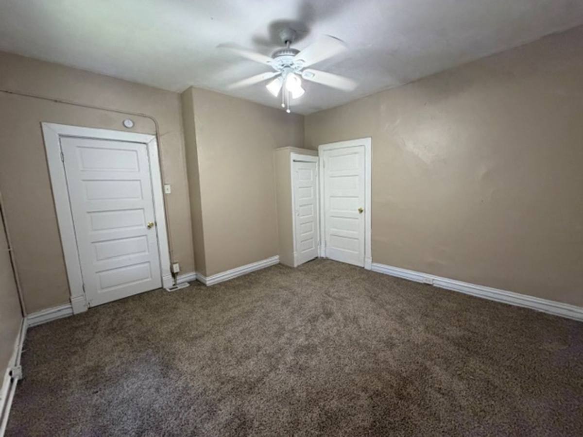 House for rent at 6725 Schofield Ave, Saint Louis, MO 63133