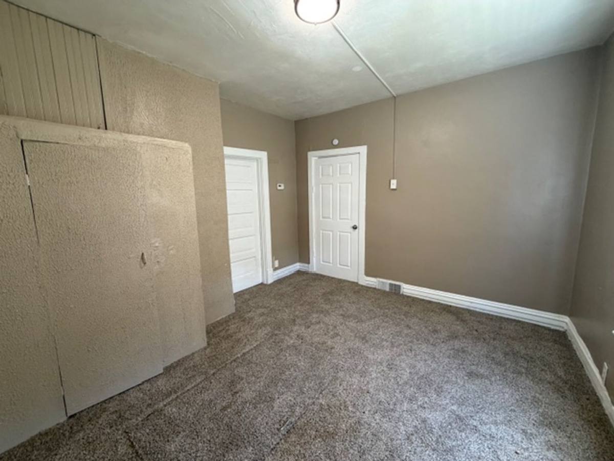 House for rent at 6725 Schofield Ave, Saint Louis, MO 63133