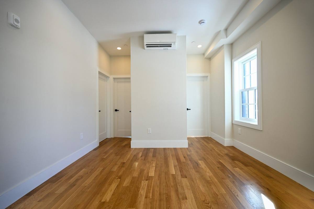 Apartment for rent at 18 Winchester St, Boston, MA 02116