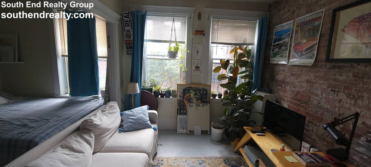 Apartment for rent at 74 Myrtle St #10, Boston, MA 02114