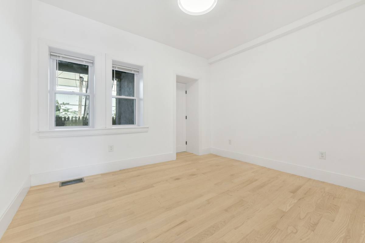 Apartment for rent at 86 Chelsea #1, East Boston, MA 02128