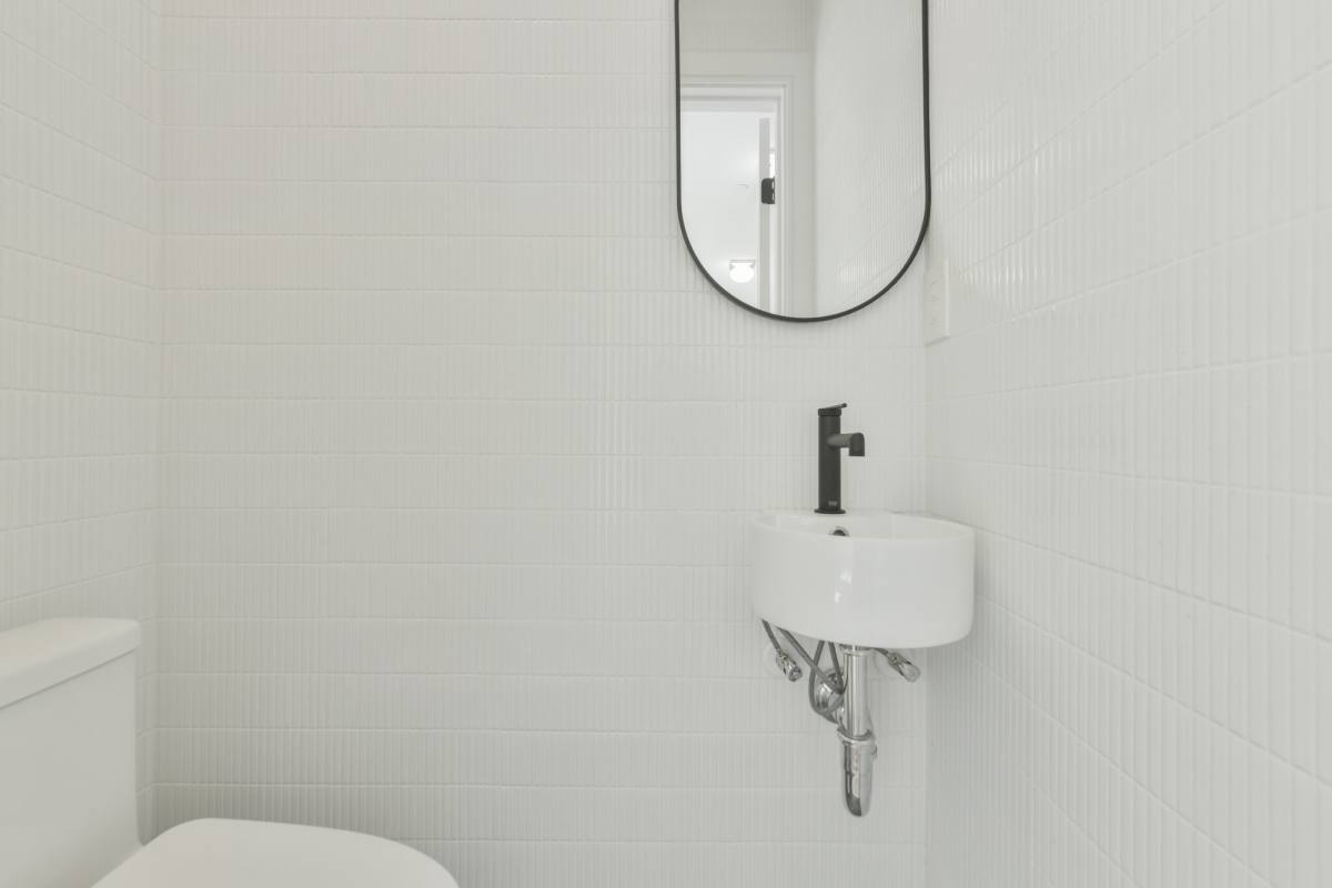 Apartment for rent at 86 Chelsea #1, East Boston, MA 02128