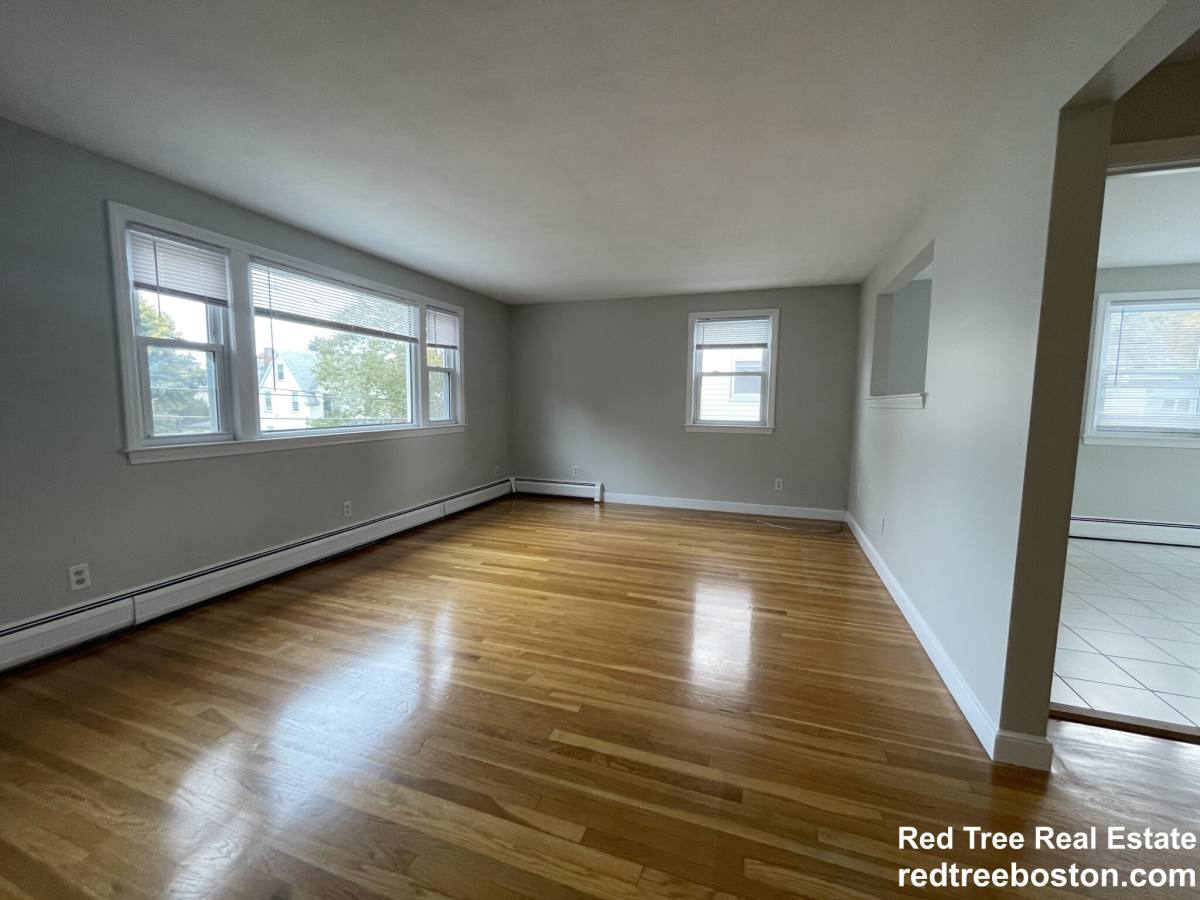 House for rent at 59 Desoto Rd #2, West Roxbury, MA 02132