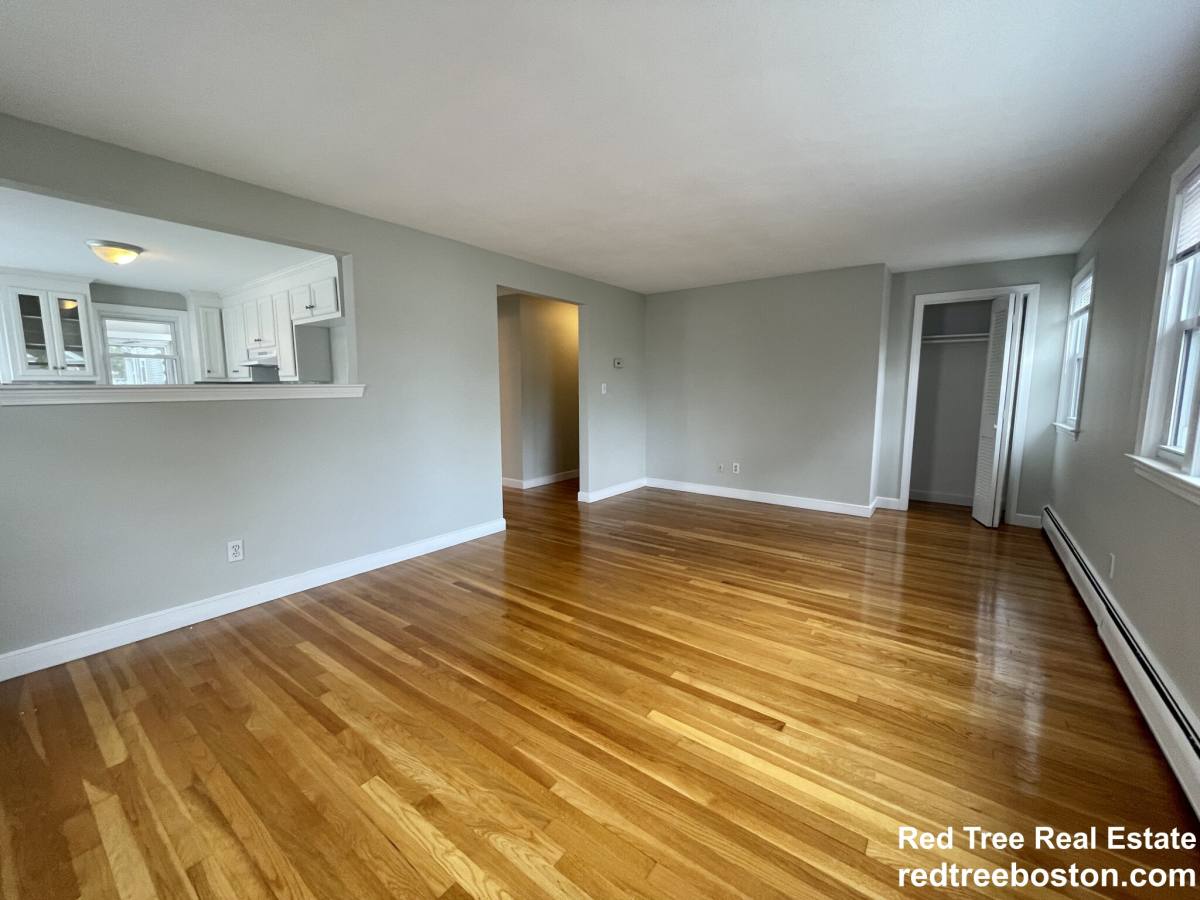 House for rent at 59 Desoto Rd #2, West Roxbury, MA 02132