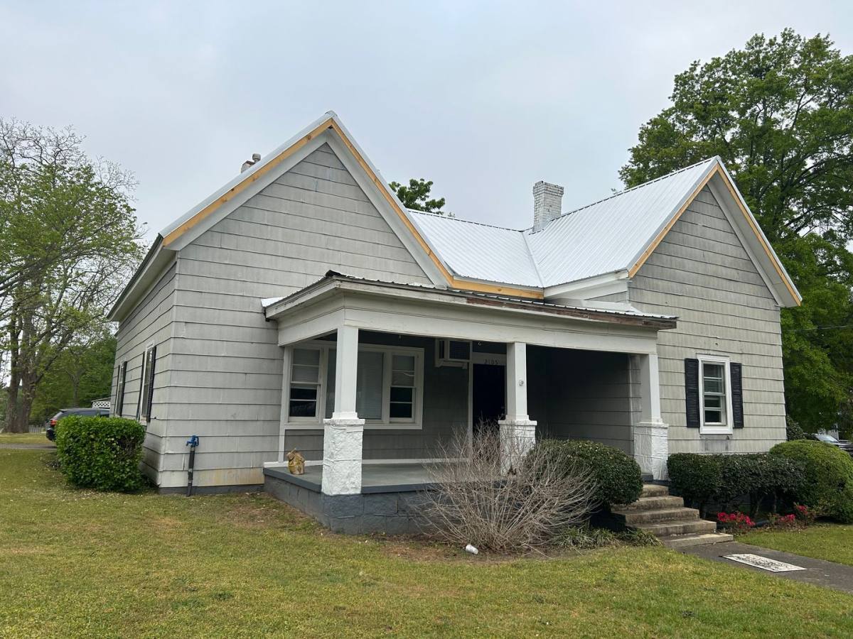 House for rent at 2105 College St, Comer, GA 30629