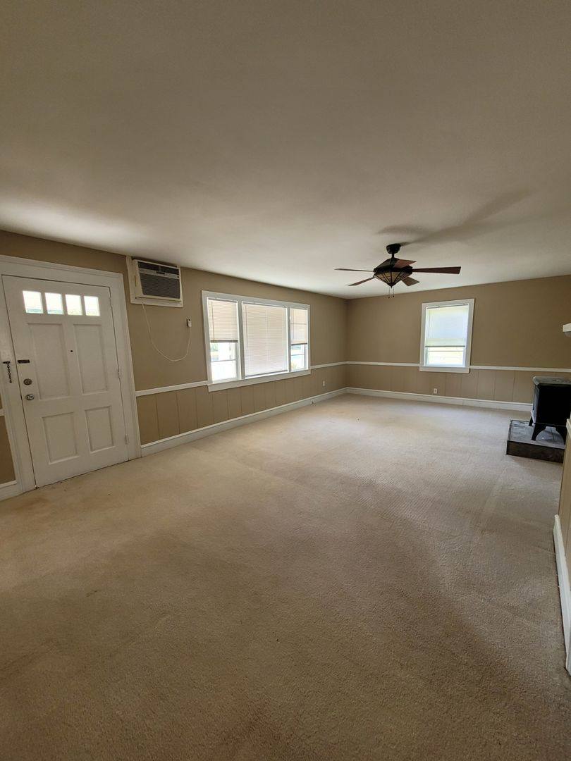 House for rent at 2105 College St, Comer, GA 30629