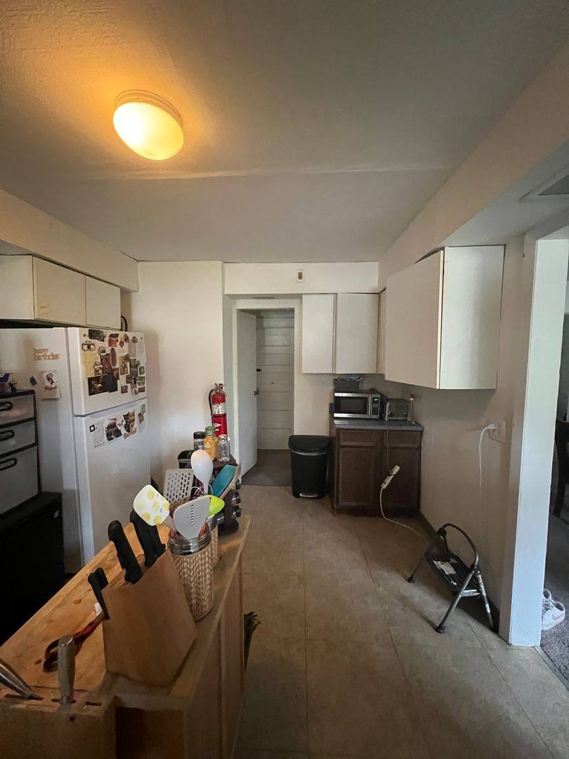 Apartment for rent at 353 Melwood Ave, Pittsburgh, PA 15213