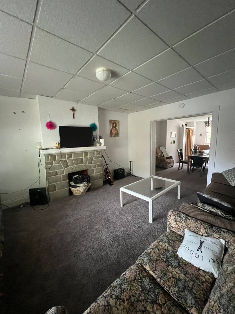 Apartment for rent at 353 Melwood Ave, Pittsburgh, PA 15213