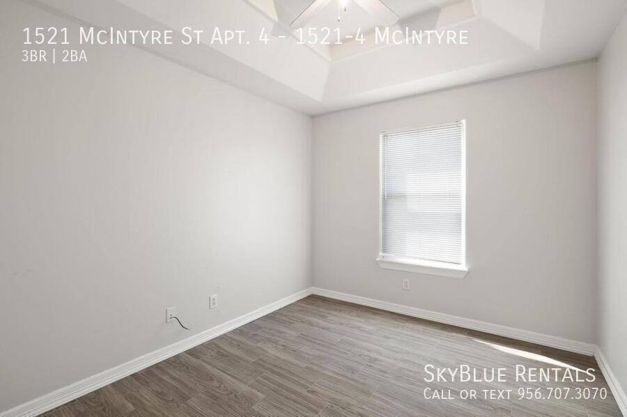 Townhouse for rent at 1521 McIntyre St #4, Edinburg, TX 78541