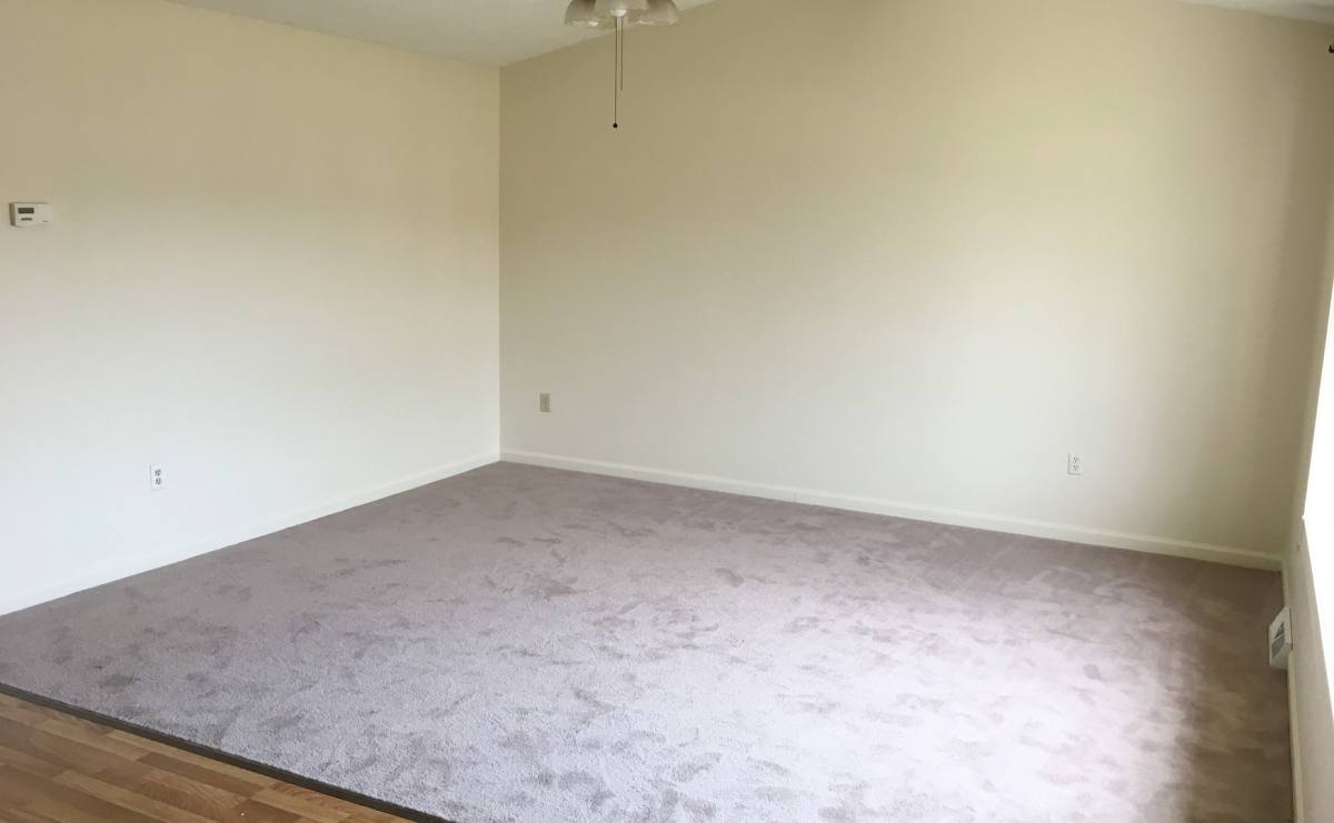 House for rent at 20225 Simmons Rd, Waynesville, MO 65583
