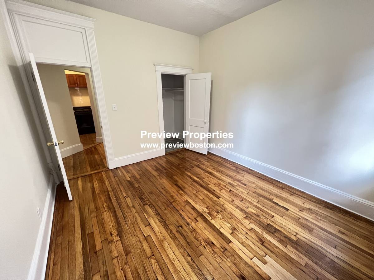 Apartment for rent at 1334 Commonwealth Ave #4P, Brighton, MA 02135