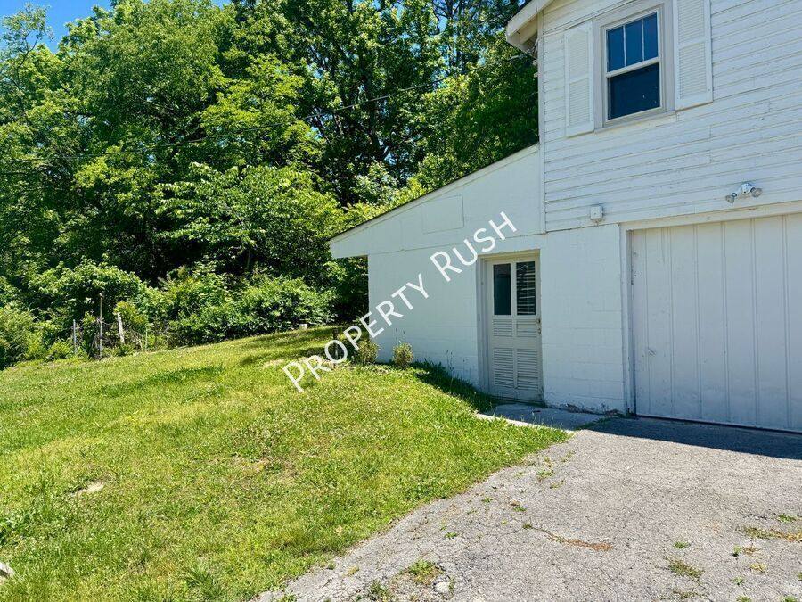 Apartment for rent at 1820 Tunnel Blvd #A&QUOT, Chattanooga, TN 37406