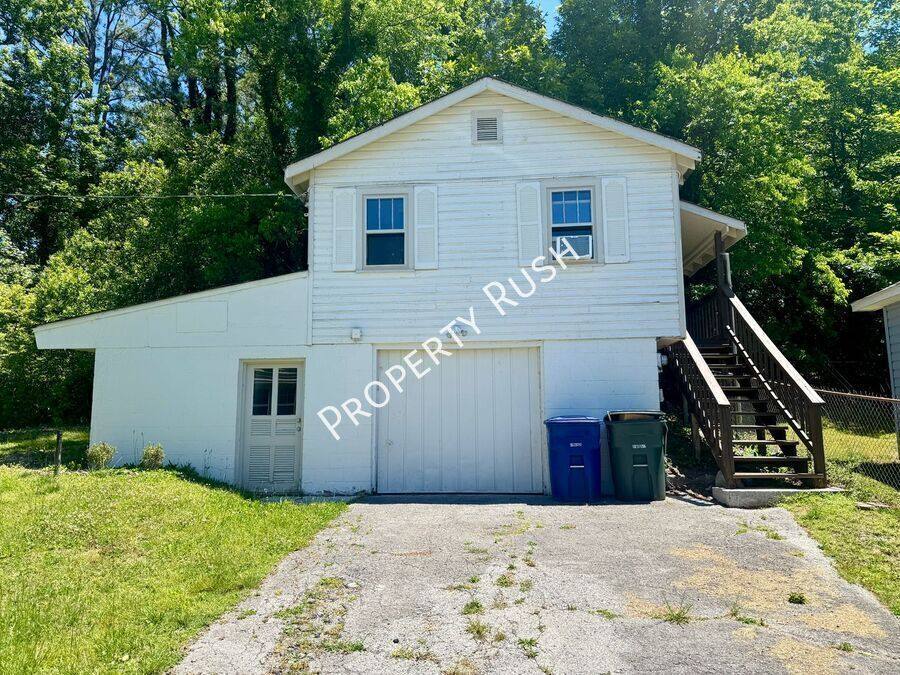 Apartment for rent at 1820 Tunnel Blvd #A&QUOT, Chattanooga, TN 37406