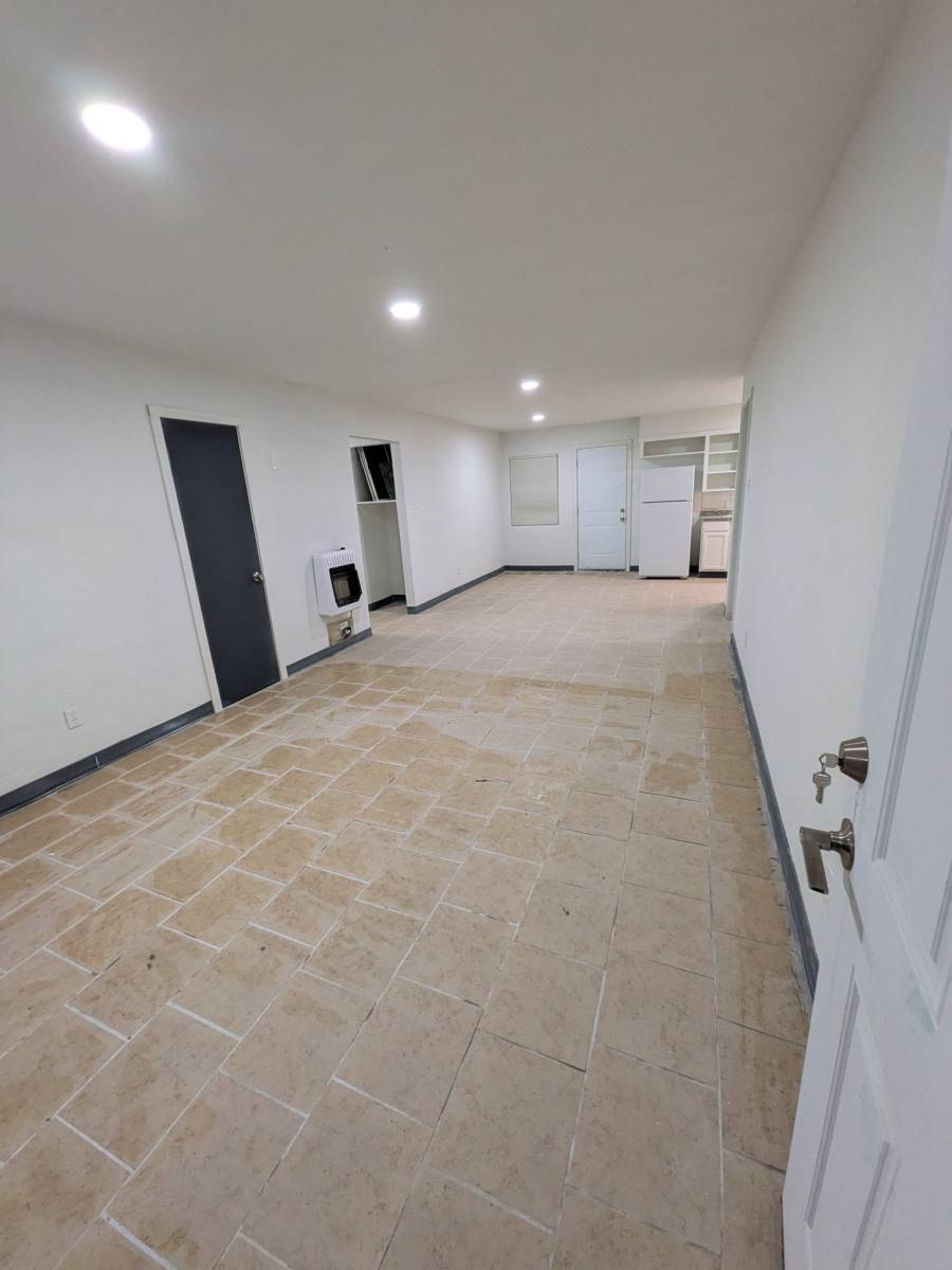 Apartment for rent at 1726 E Dartmouth #A, Lubbock, TX 79403