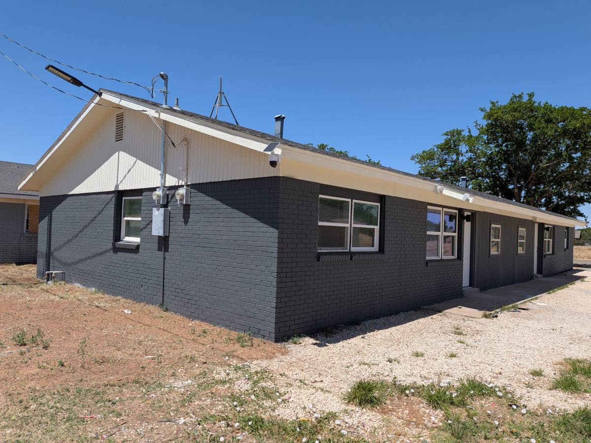 Apartment for rent at 1726 E Dartmouth #A, Lubbock, TX 79403
