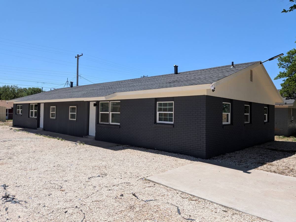 Apartment for rent at 1726 E Dartmouth #A, Lubbock, TX 79403