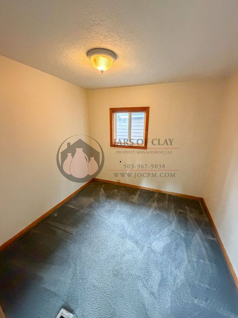 House for rent at 2329 A St, Hubbard, OR 97032