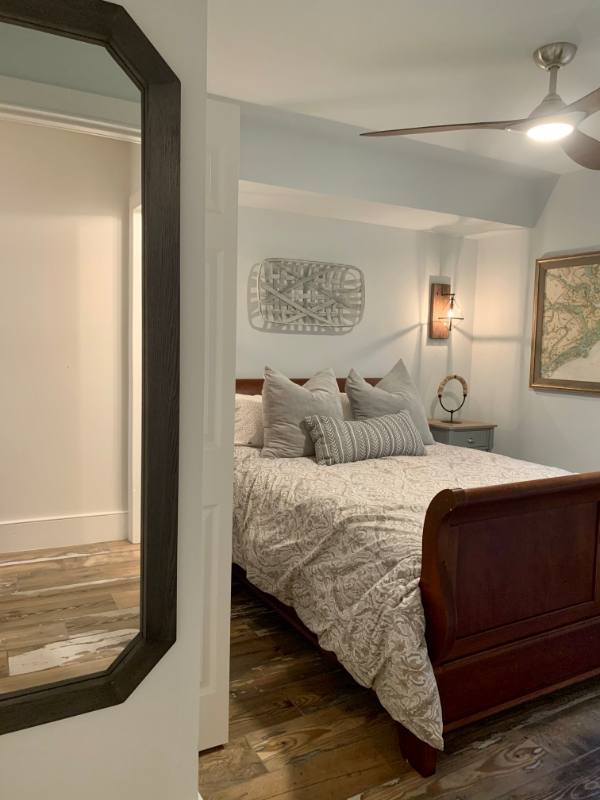 Apartment for rent at 14 Elizabeth St #4, Charleston, SC 29403