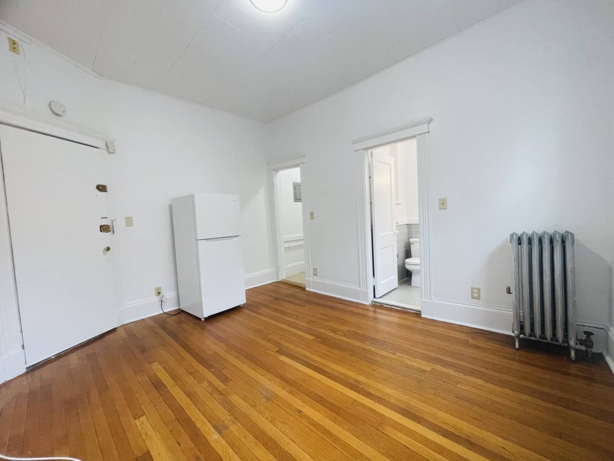Apartment for rent at 14 Palace Rd #9, Boston, MA 02115