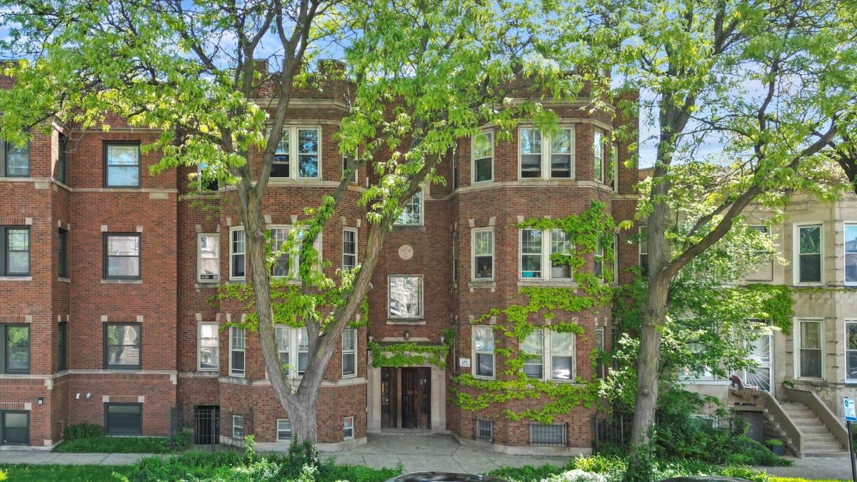 Apartment for rent at 5407-09 S Drexel Ave #5407 2N, Chicago, IL 60615