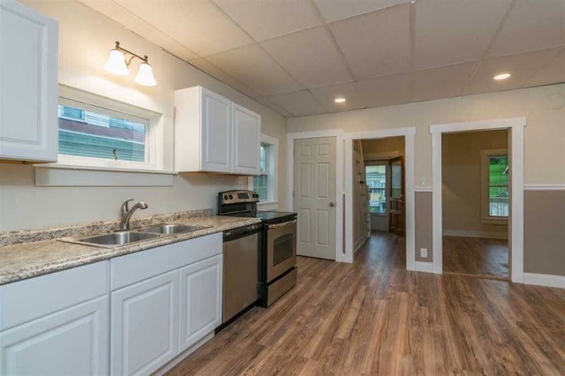 Apartment for rent at 11 George St, Barre, VT 05641