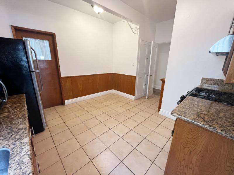 Apartment for rent at 227 S Gale Dr #4, Beverly Hills, CA 90211