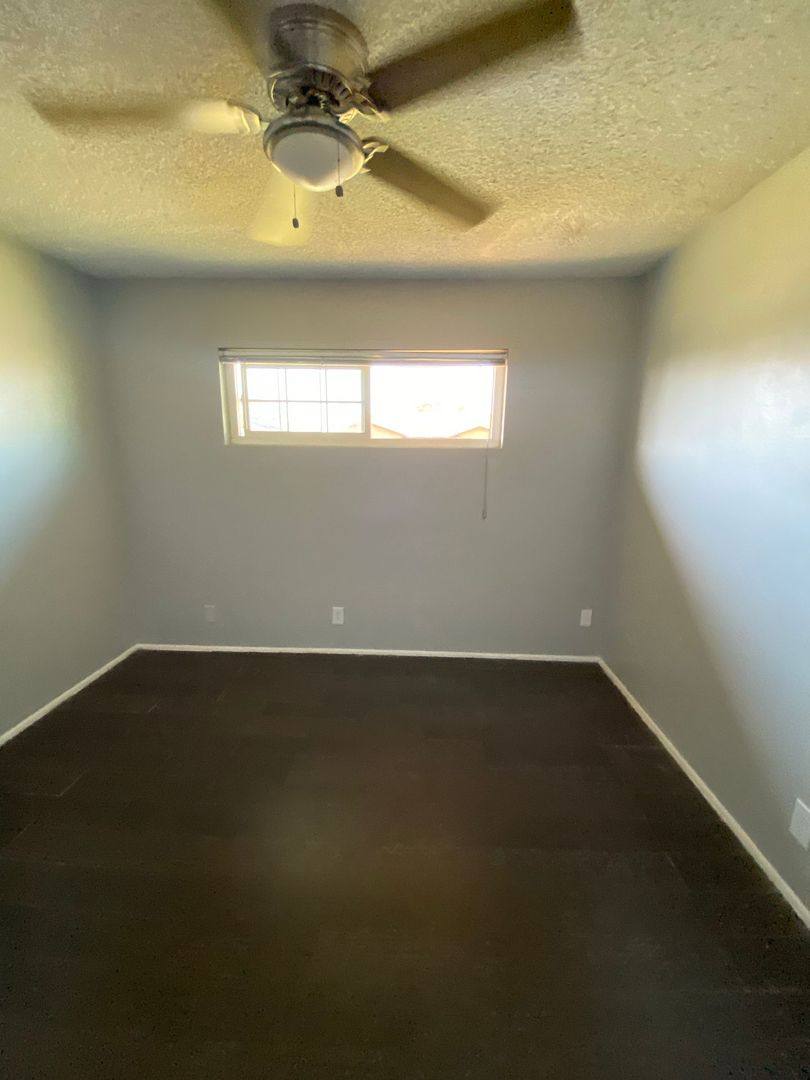 House for rent at 2813 Coventry Dr, Bakersfield, CA 93304