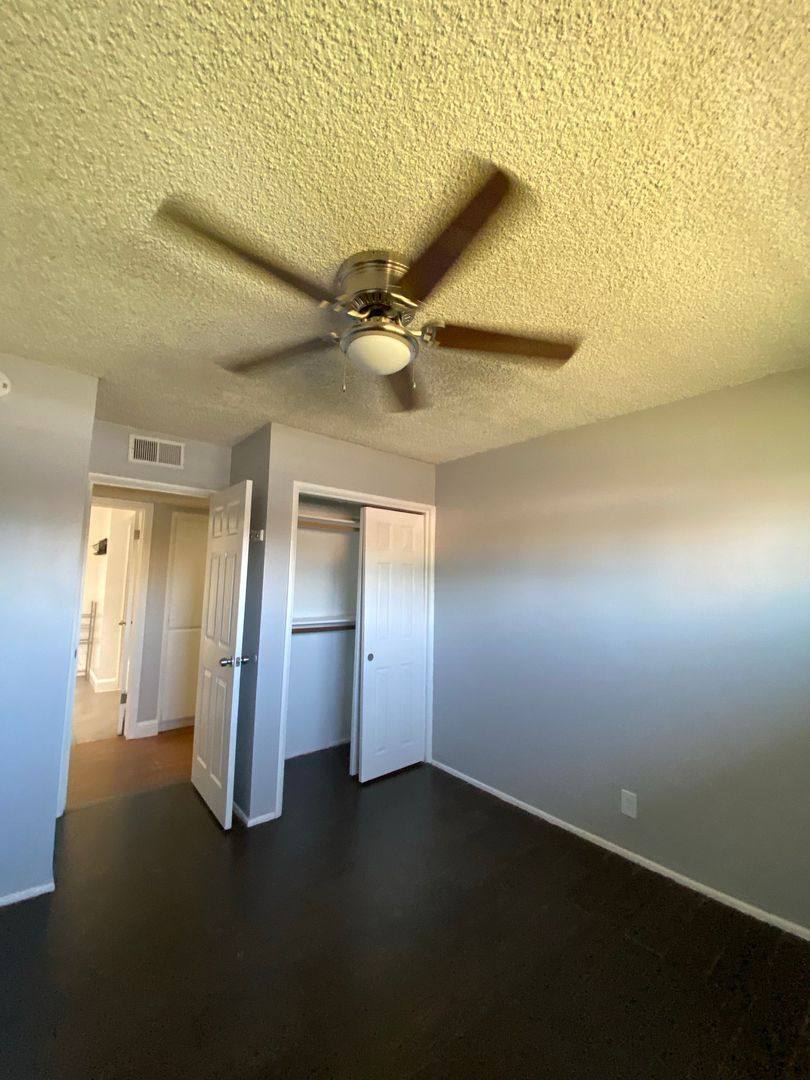 House for rent at 2813 Coventry Dr, Bakersfield, CA 93304