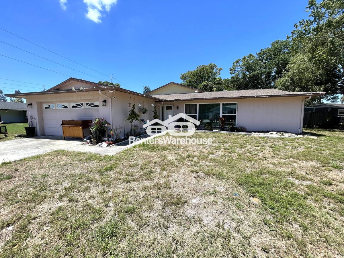 House for rent at 802 Embassy Rd, Largo, FL 33771