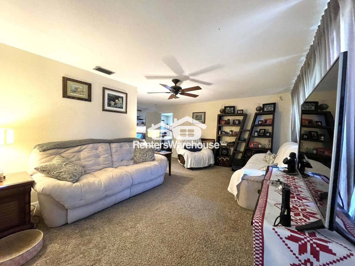 House for rent at 802 Embassy Rd, Largo, FL 33771