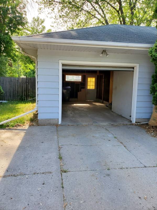 House for rent at 1163 Higgins Ave, Neenah, WI 54956